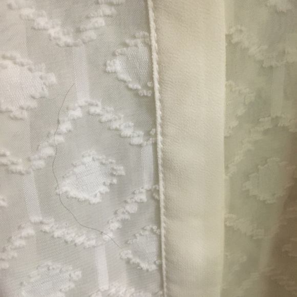 Rose and Olive Top - Picture 4 of 4